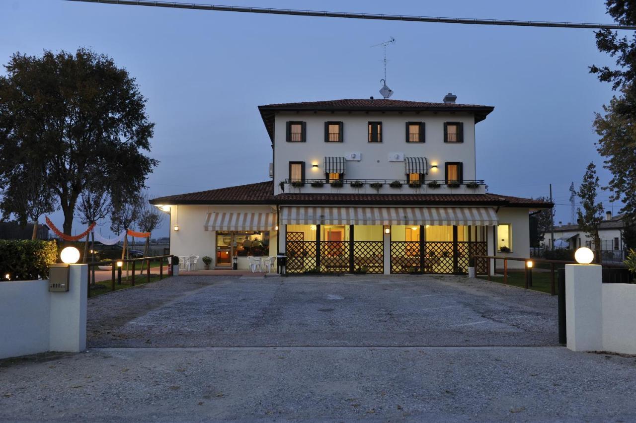 Terzo Bacino Bed & Breakfast San Michele al Tagliamento Eksteriør bilde